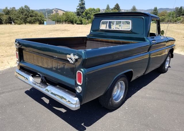 1966 Chevy C10 Fleetside